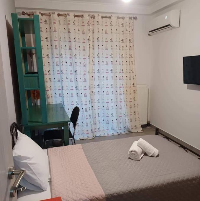 Διαμέρισμα Στο Κέντρο Της Ναυπάκτου Δύο Υπνοδωμάτια Nafpaktos Exteriör bild